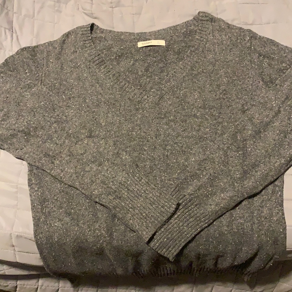 Old Navy V-neck sweater
